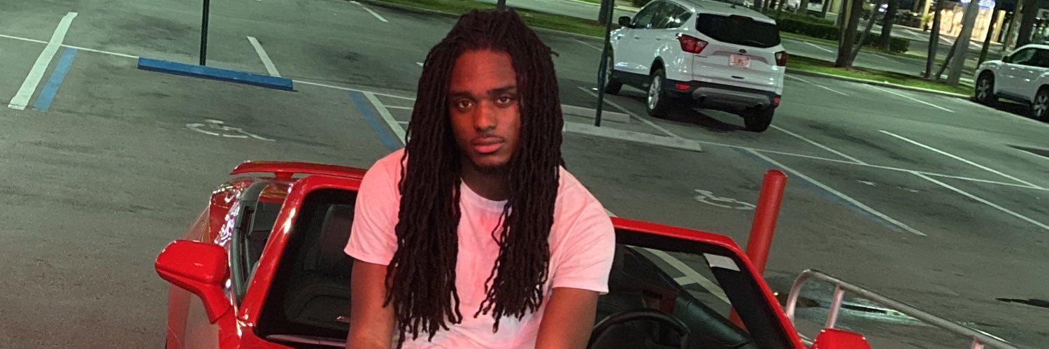 _KingMaine's profile banner image
