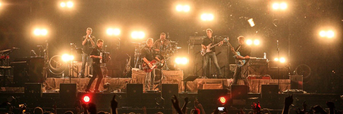 RowwenHeze's profile banner image