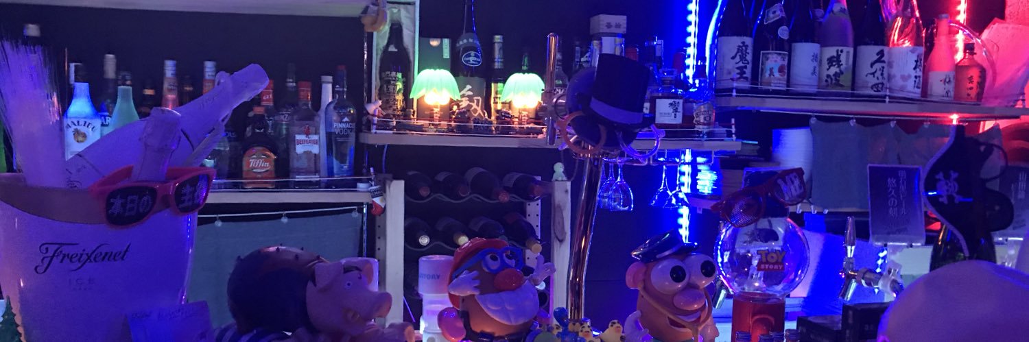 198101100's profile banner image