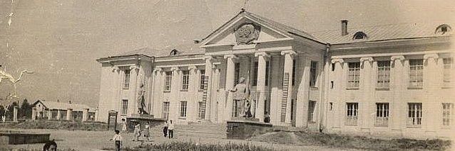 Акбар banner