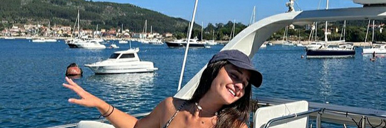 Raquelvi9's profile banner image
