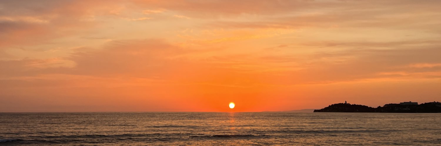 hsnsnol's profile banner image