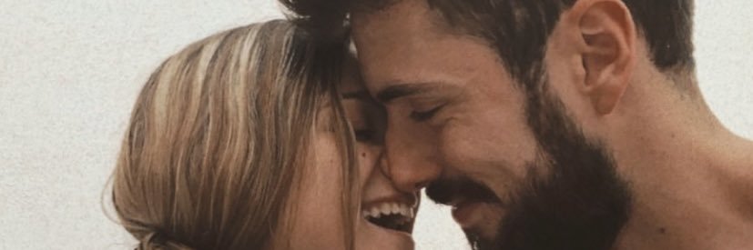 anaoraa's profile banner image