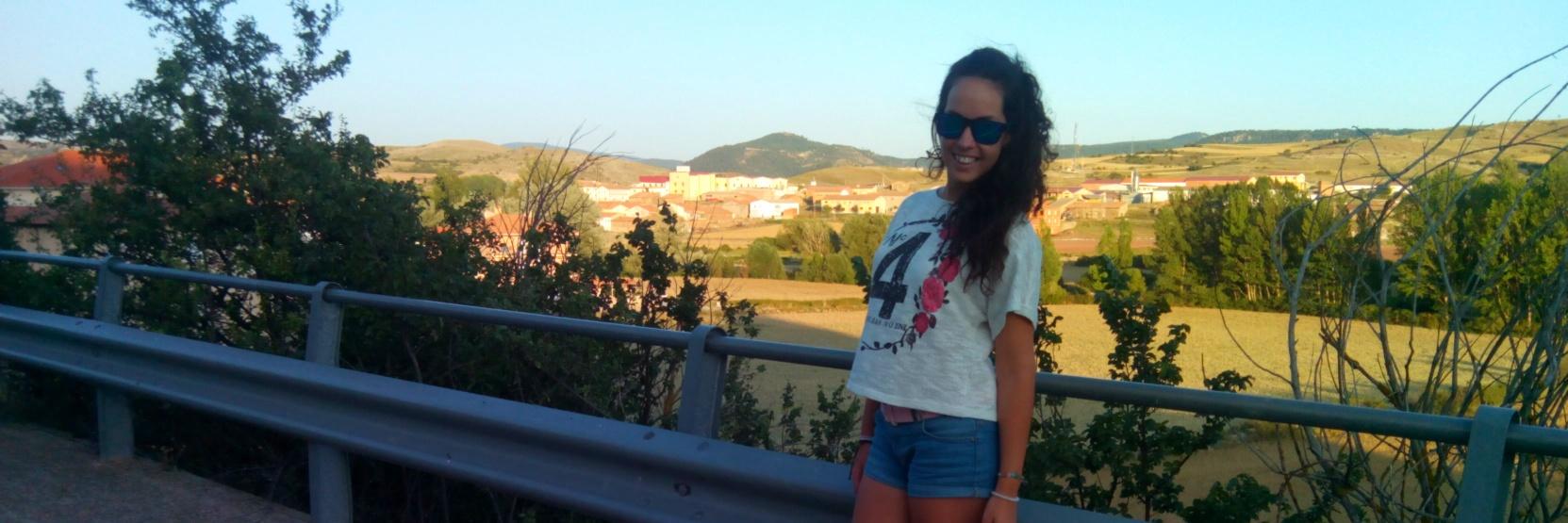 KatiaBalles's profile banner image