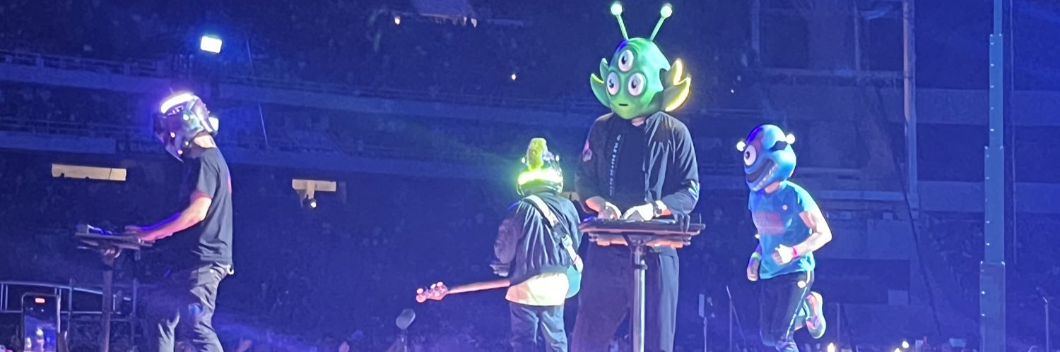 Onofre Queiroz banner