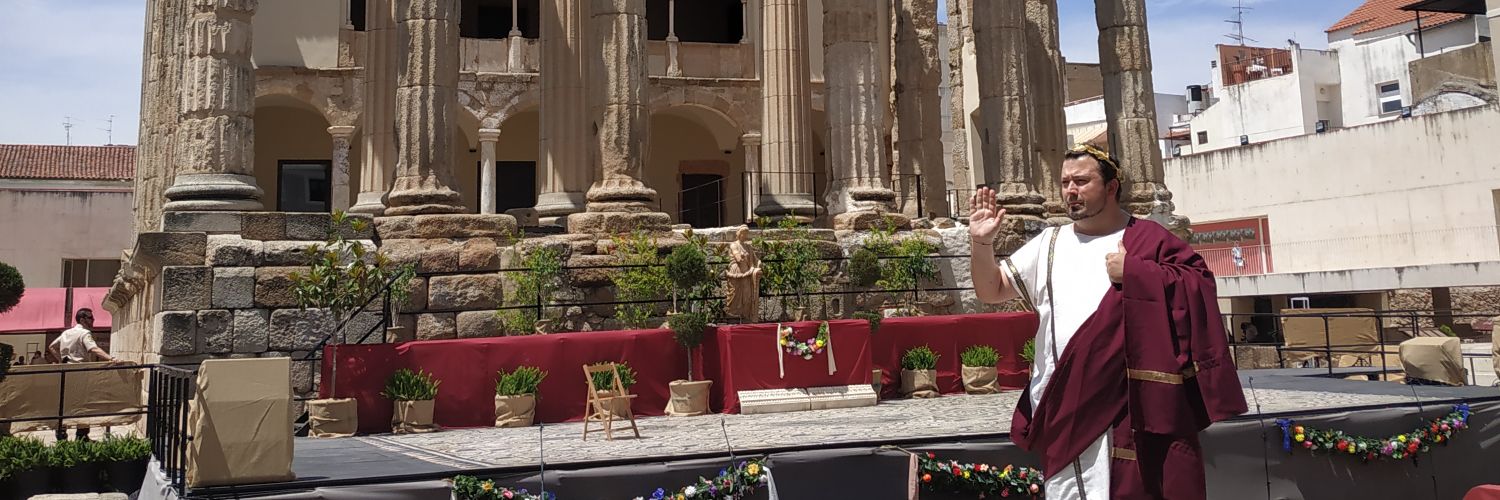 Natxo Abal 🍏📚 📜🎲🌒 banner