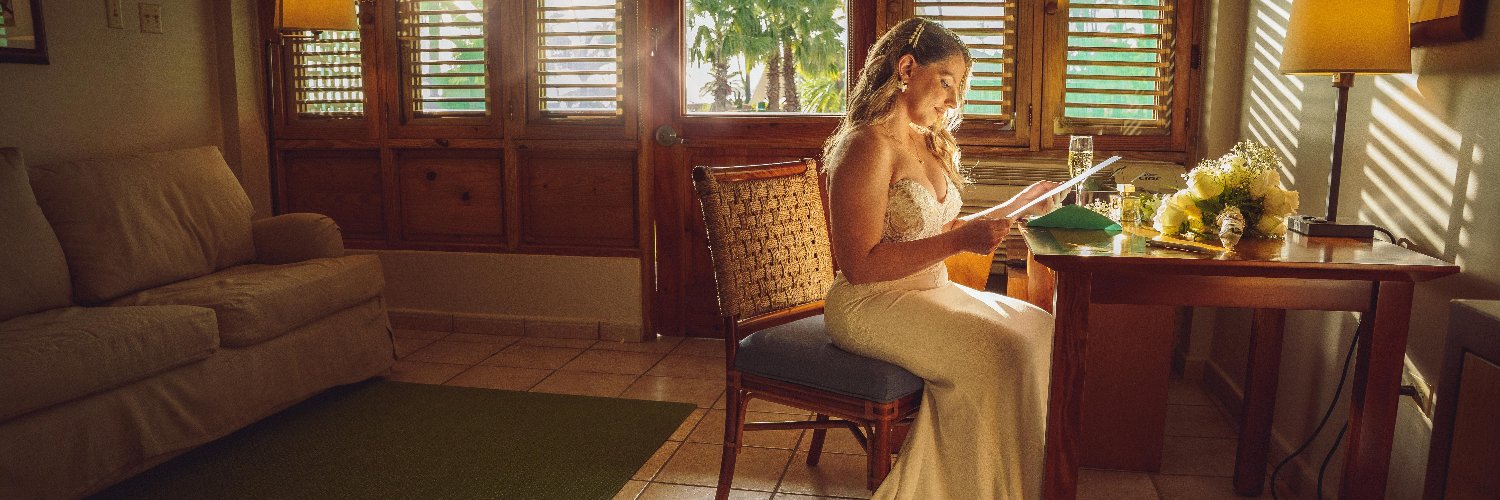 Francisco Alvarez banner