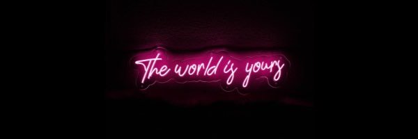 urlesly's profile banner image