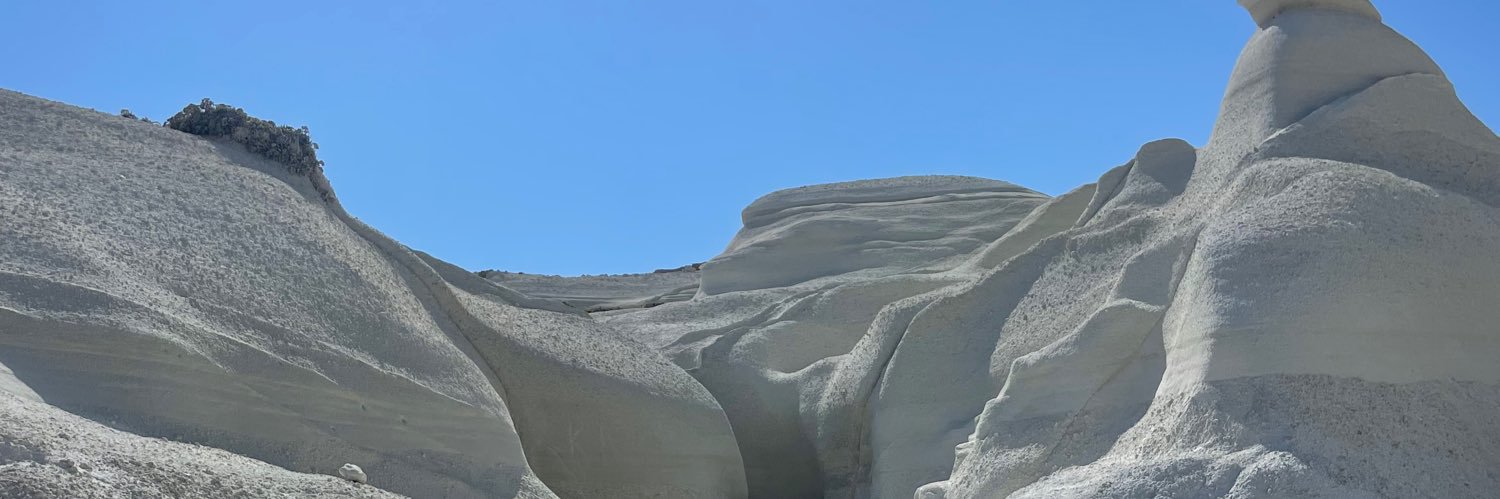 marionbvnti's profile banner image