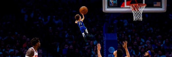 xvmena Profile Banner