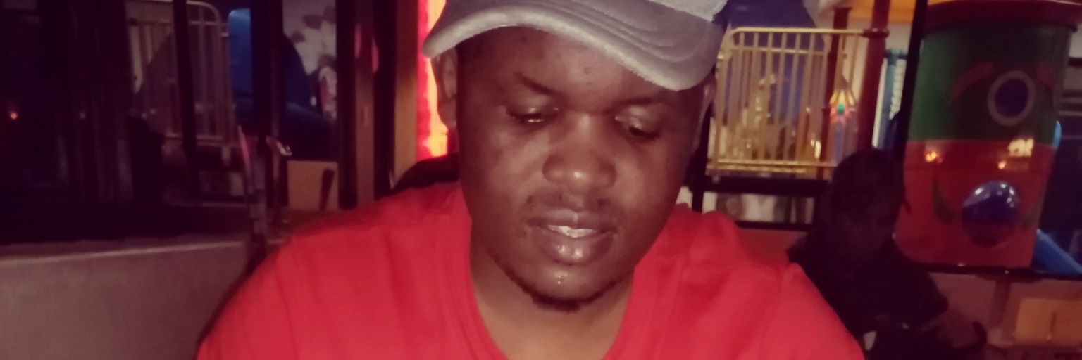 MuntuMp's profile banner image