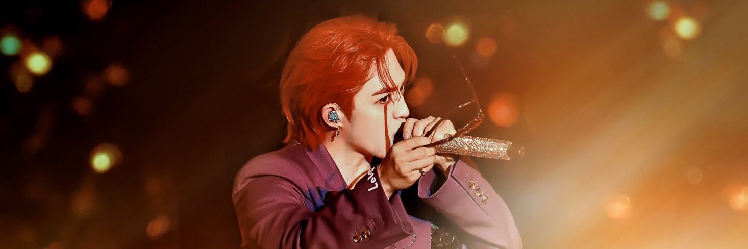 heycheska_'s profile banner image