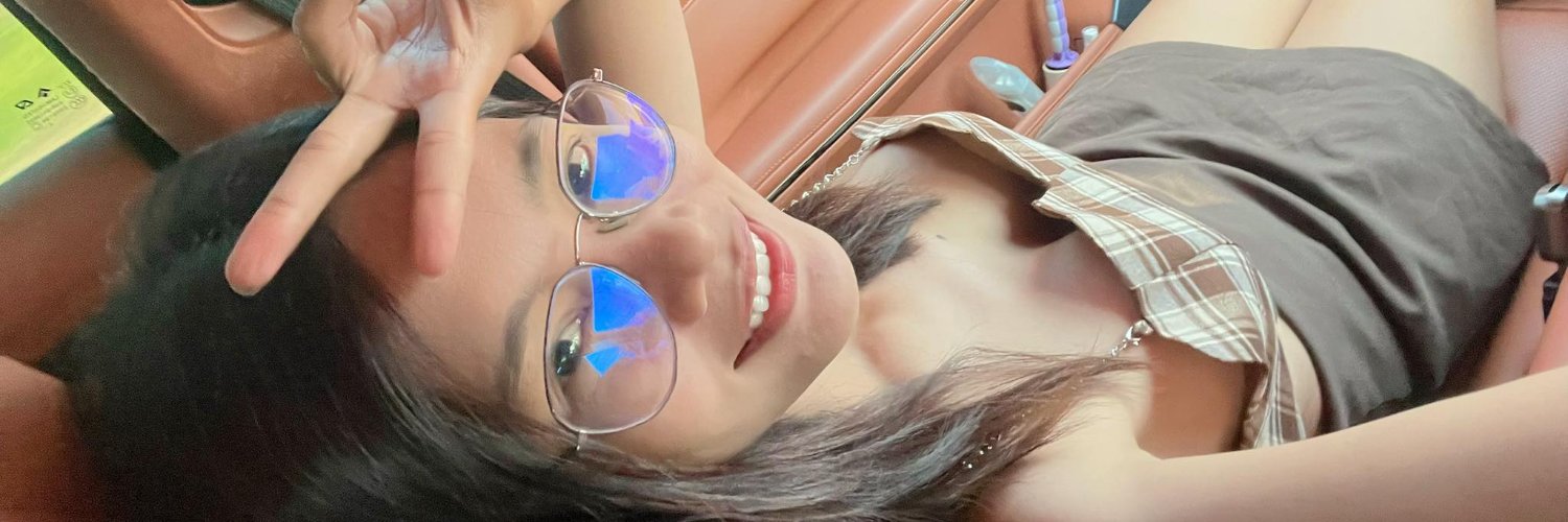 น้องเมย์บูด ดาเรศ ทนครบุรี banner