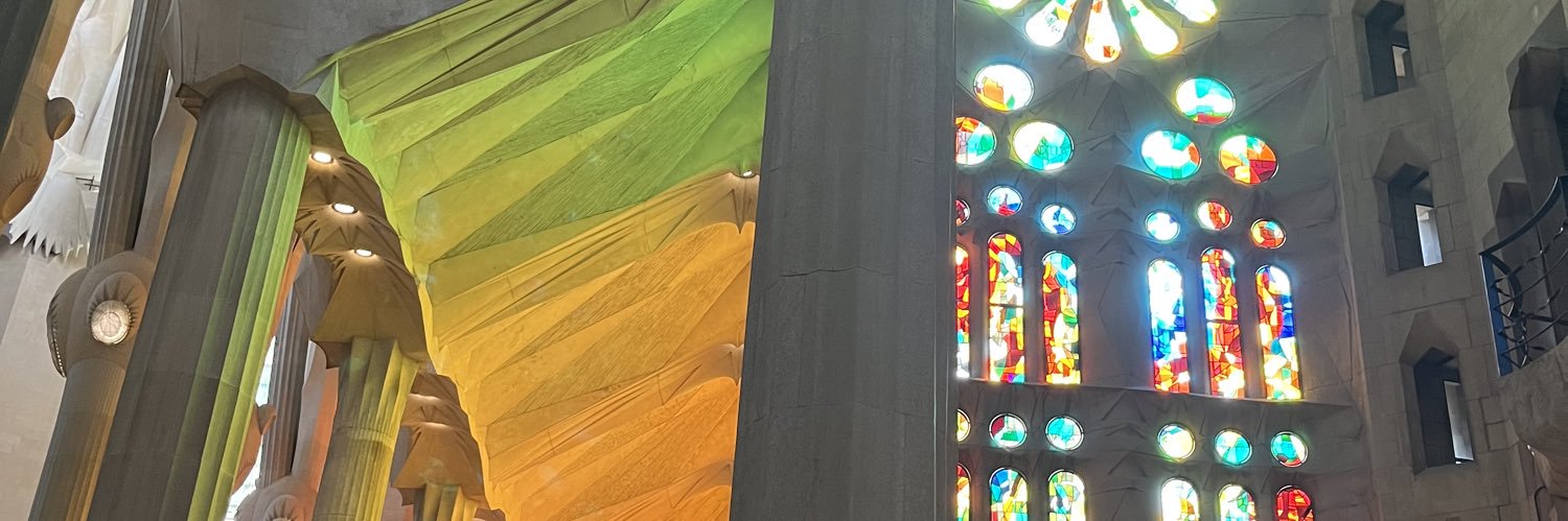 krisiprivate's profile banner image
