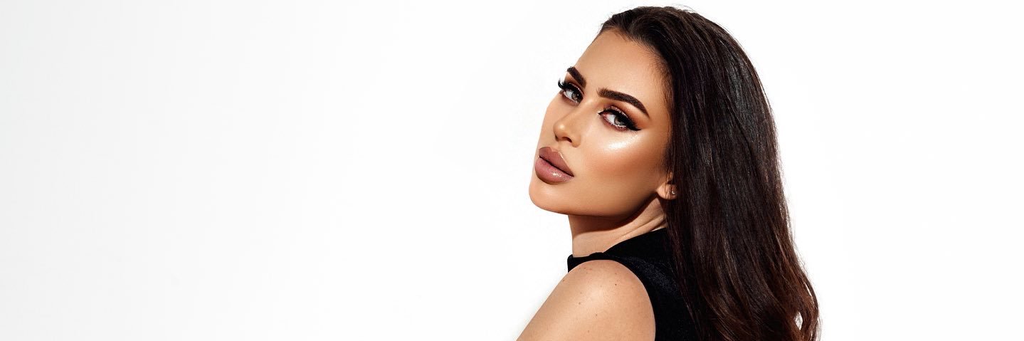 JuliaPushman's profile banner image