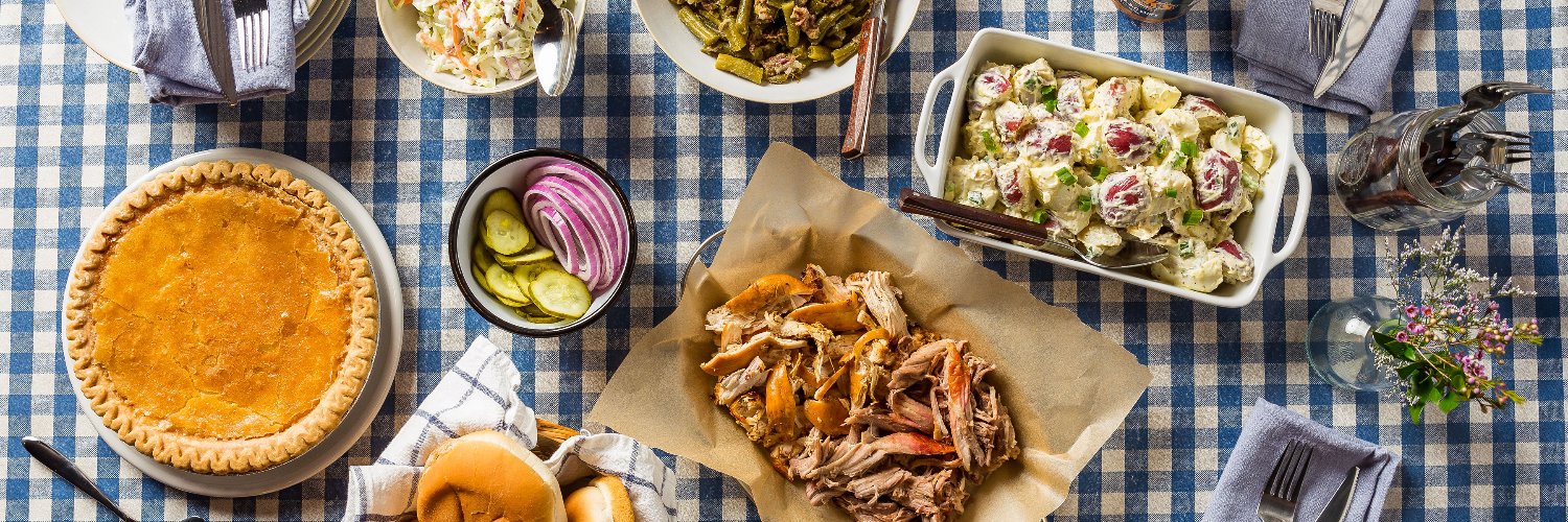 Mark's Feed Store banner