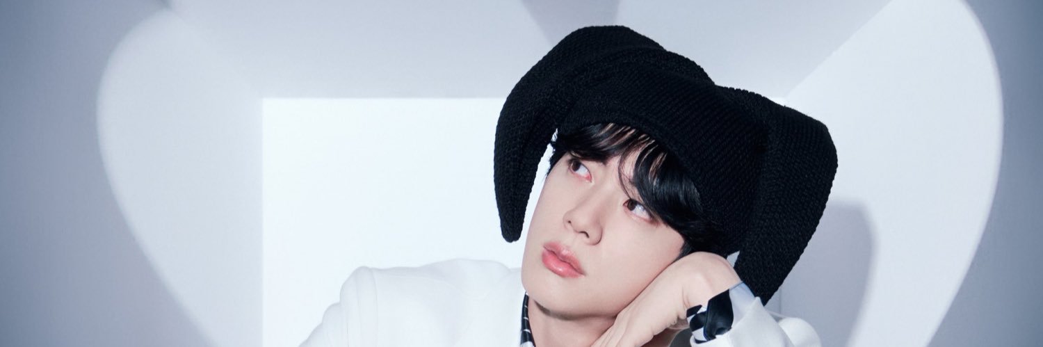 seokinterlude's profile banner image