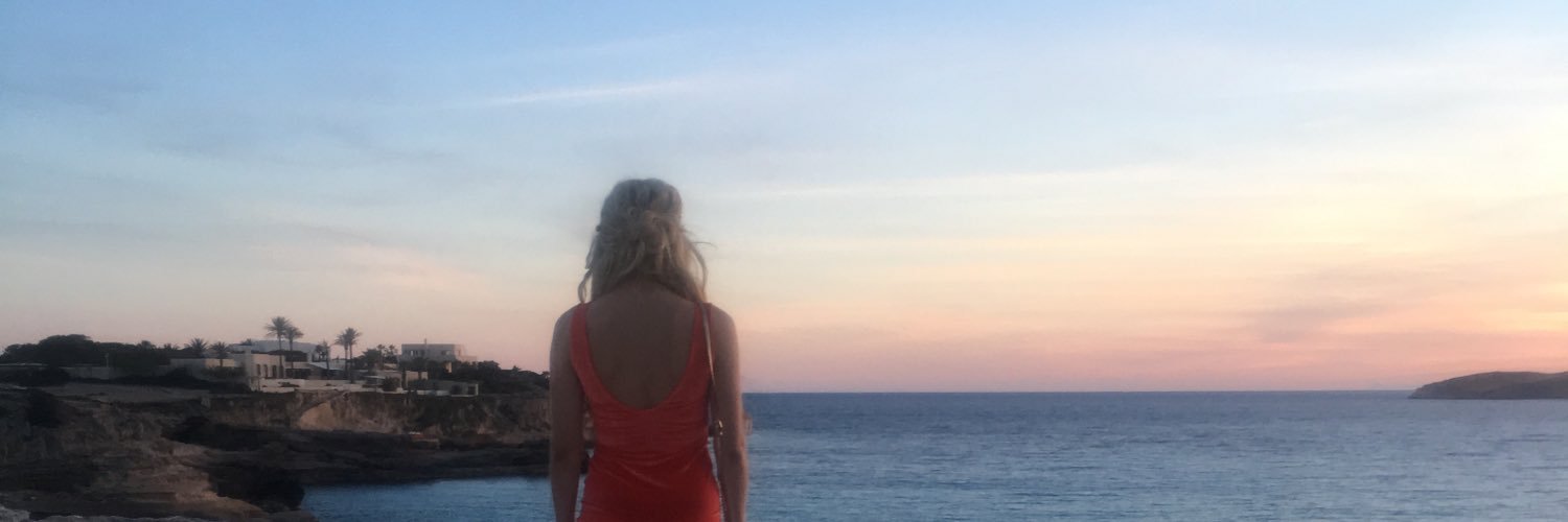 Amanda Clapham banner
