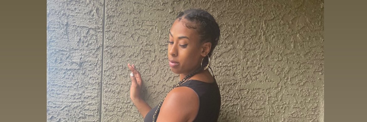 MissLaylaBee's profile banner image