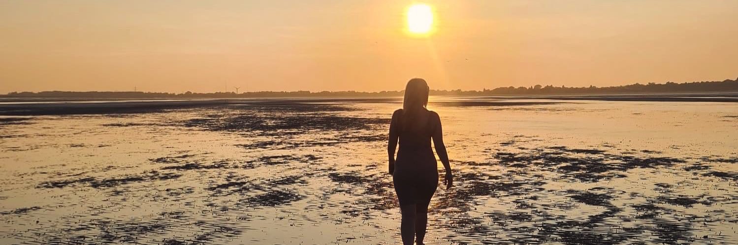 GeorgiaWood's profile banner image