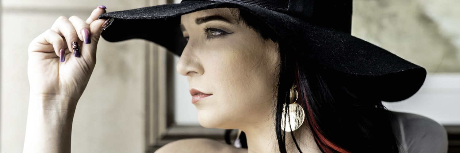 ModelCatSolomon's profile banner image