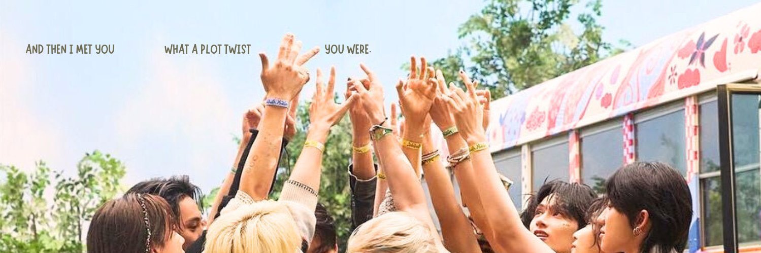 leymonadee's profile banner image