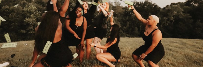 ayee_its_des's profile banner image