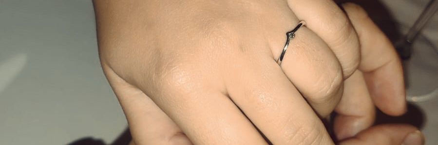 Ester199510's profile banner image