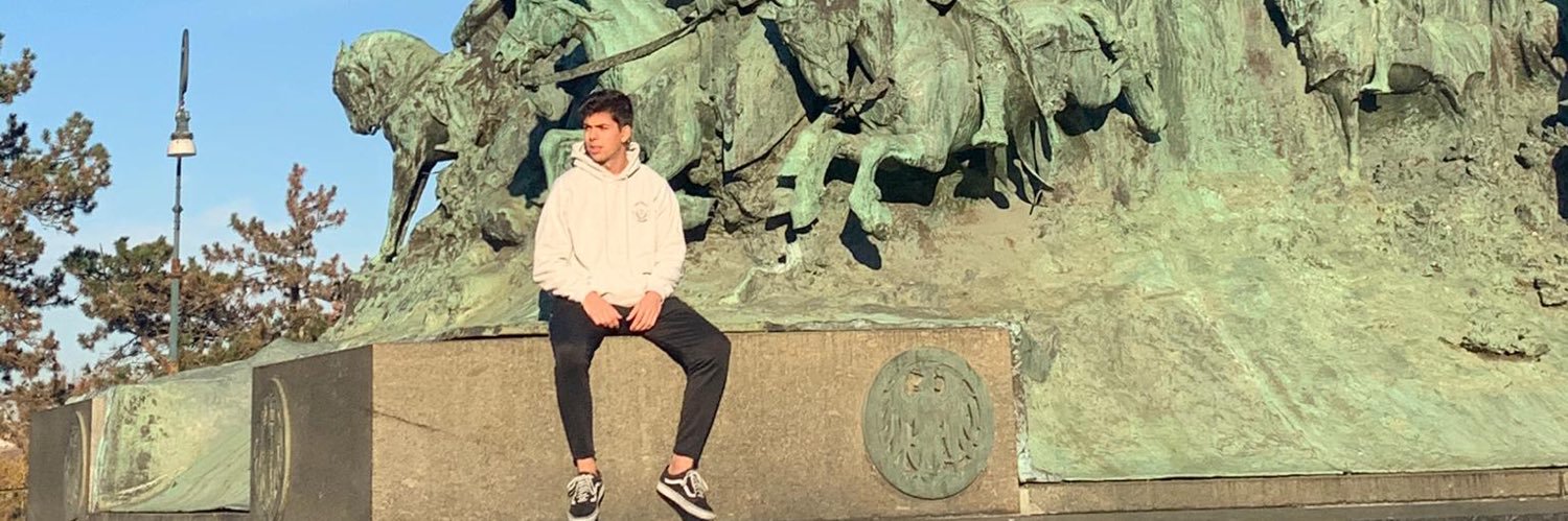 rafaelymozo's profile banner image