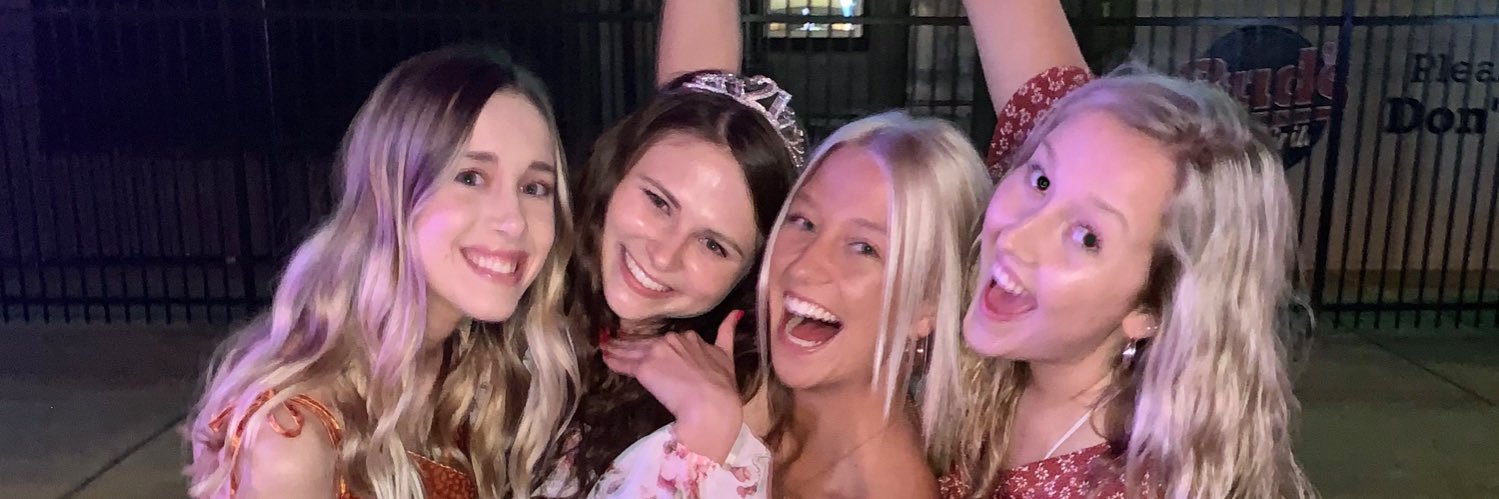 lynziedrone's profile banner image