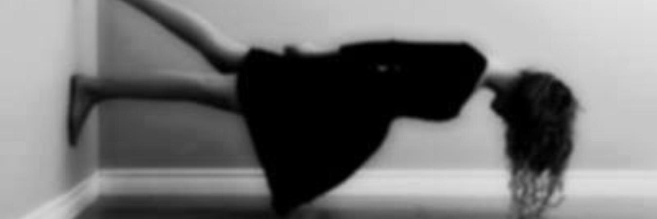 52Hz banner