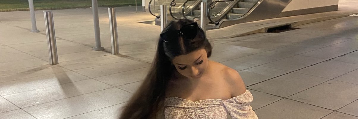 specialysssa's profile banner image