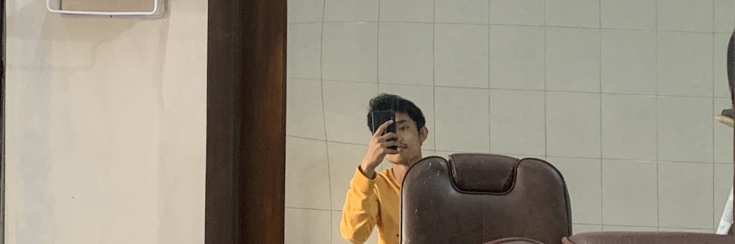 blurryupi's profile banner image