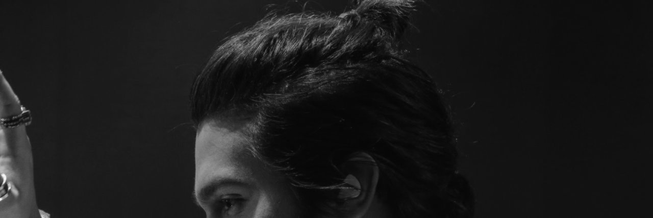 thisluans's profile banner image