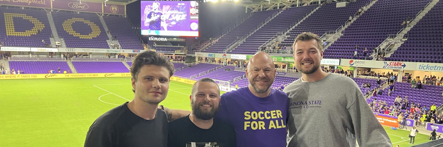 alexstrege's profile banner image