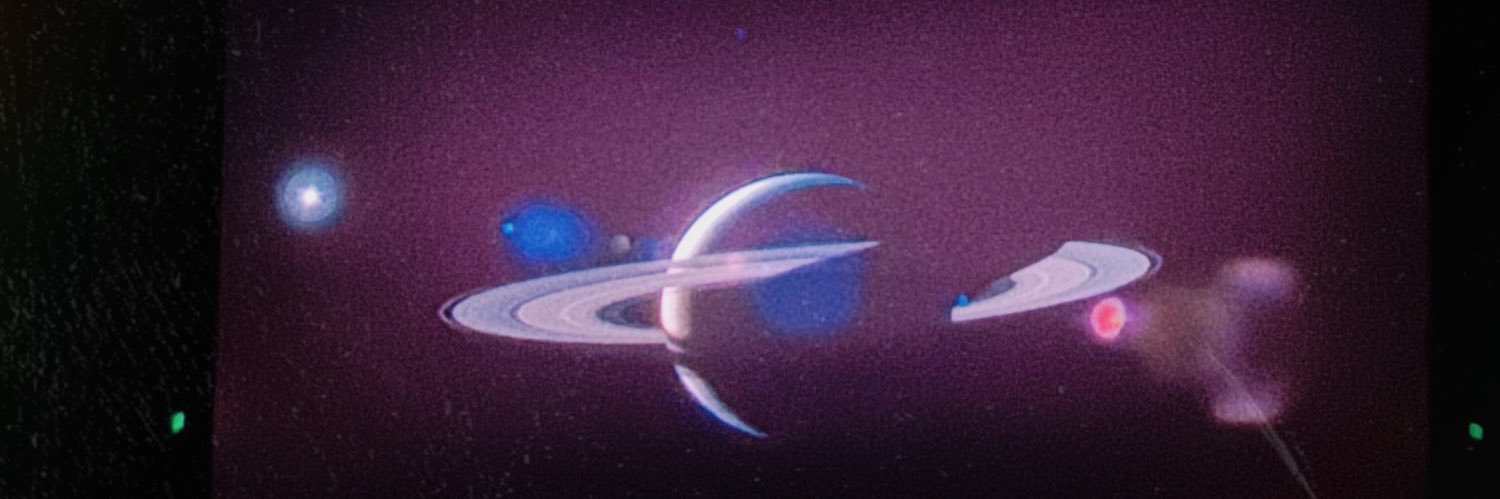 feeragu's profile banner image