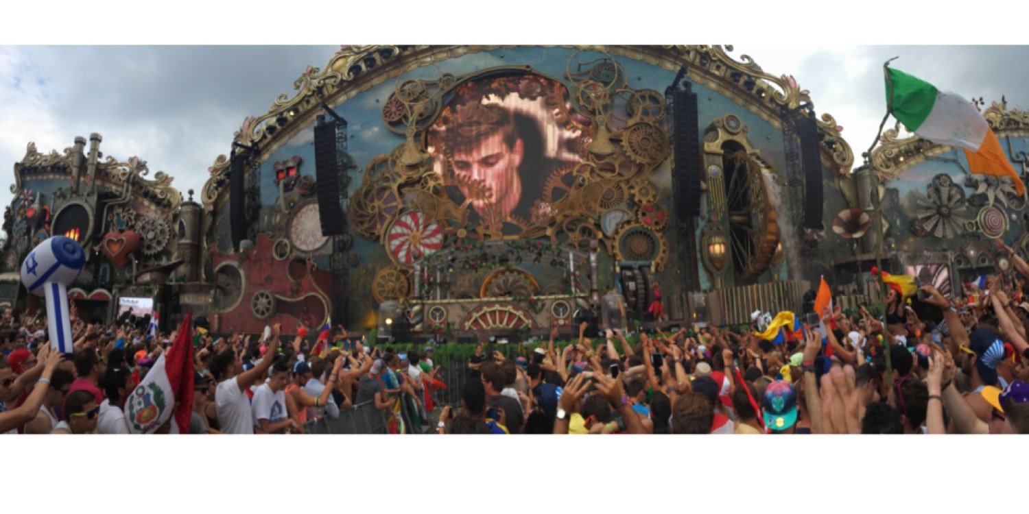 denicholas94's profile banner image