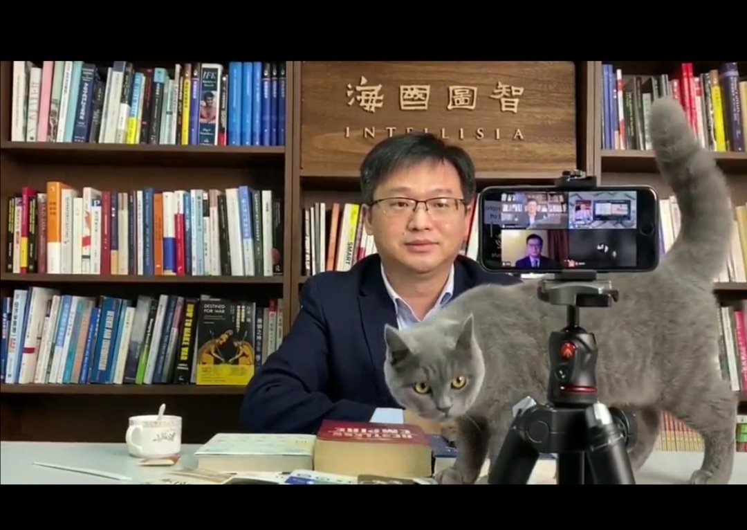 Chen Dingding banner