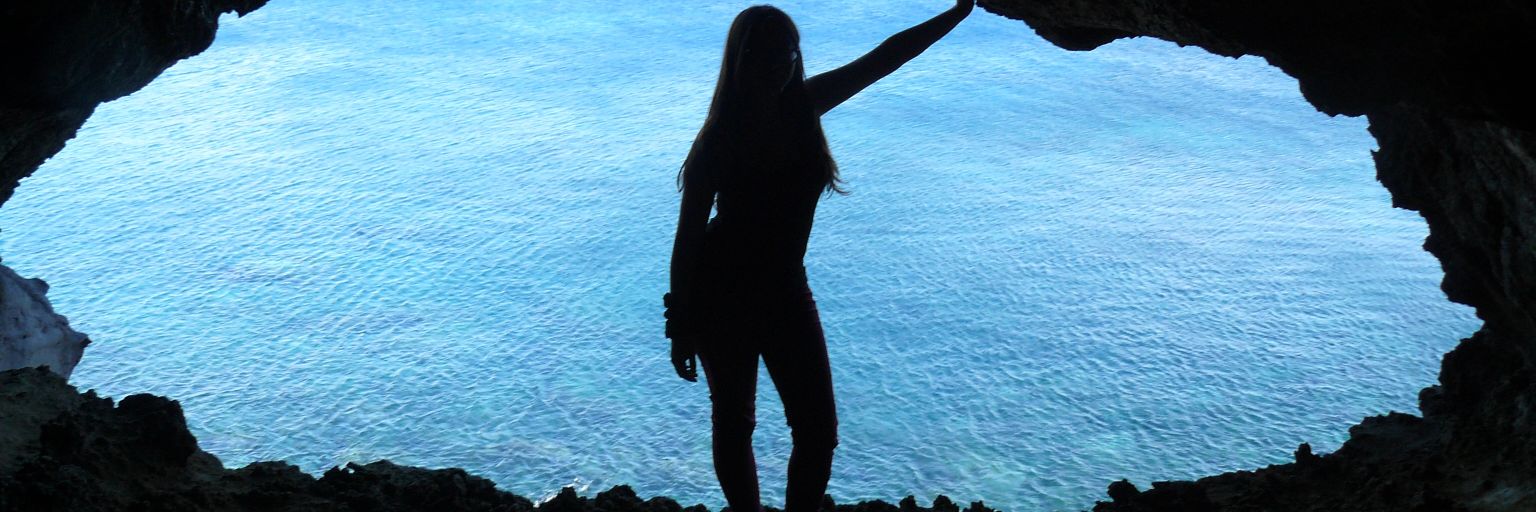 Inaariii's profile banner image