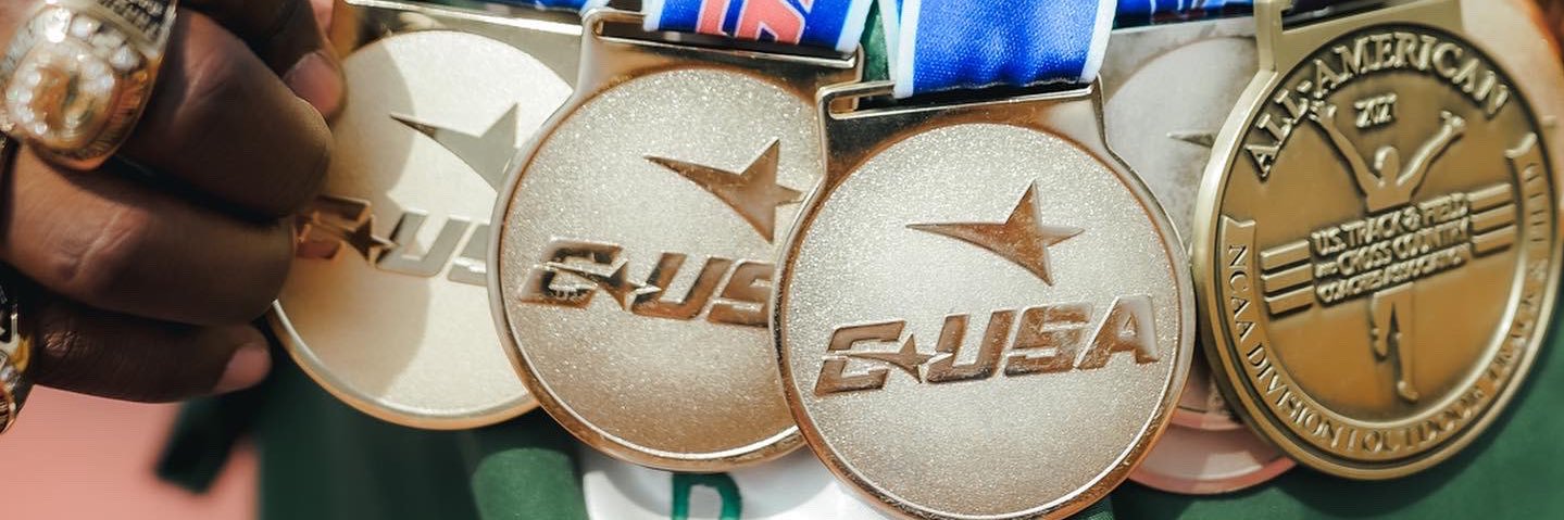 Coach Adams ⚡️ banner