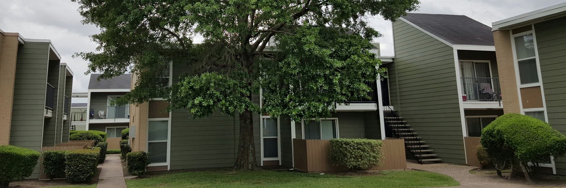 edgebrookapts's profile banner image