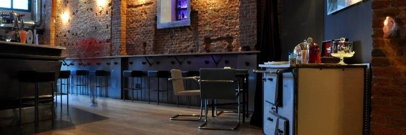 Café la Tournee banner