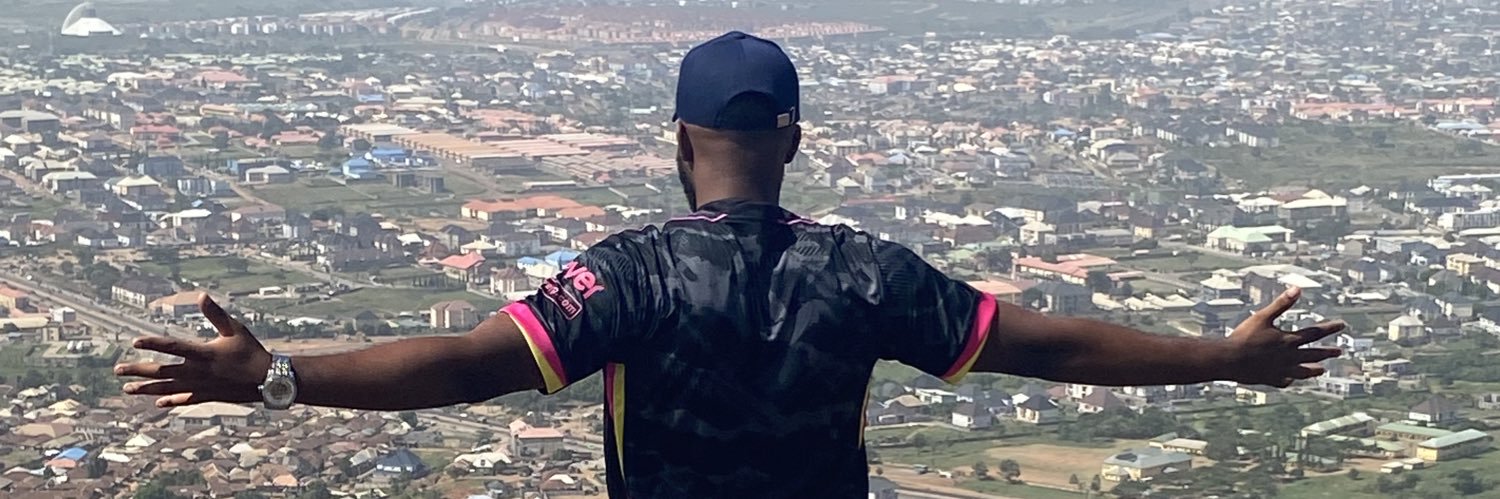 Heezy_houdini's profile banner image