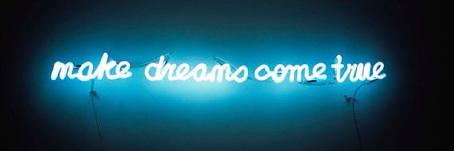 شــذى الـسديس banner