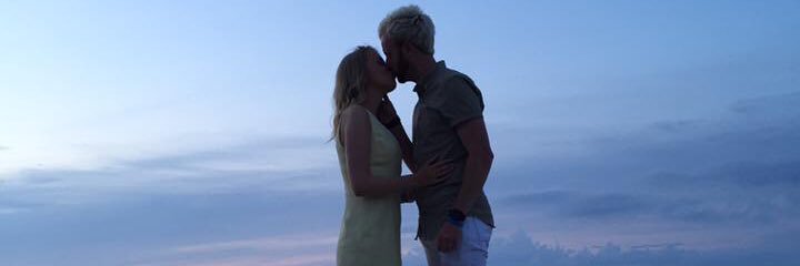 sarahthomas1995's profile banner image