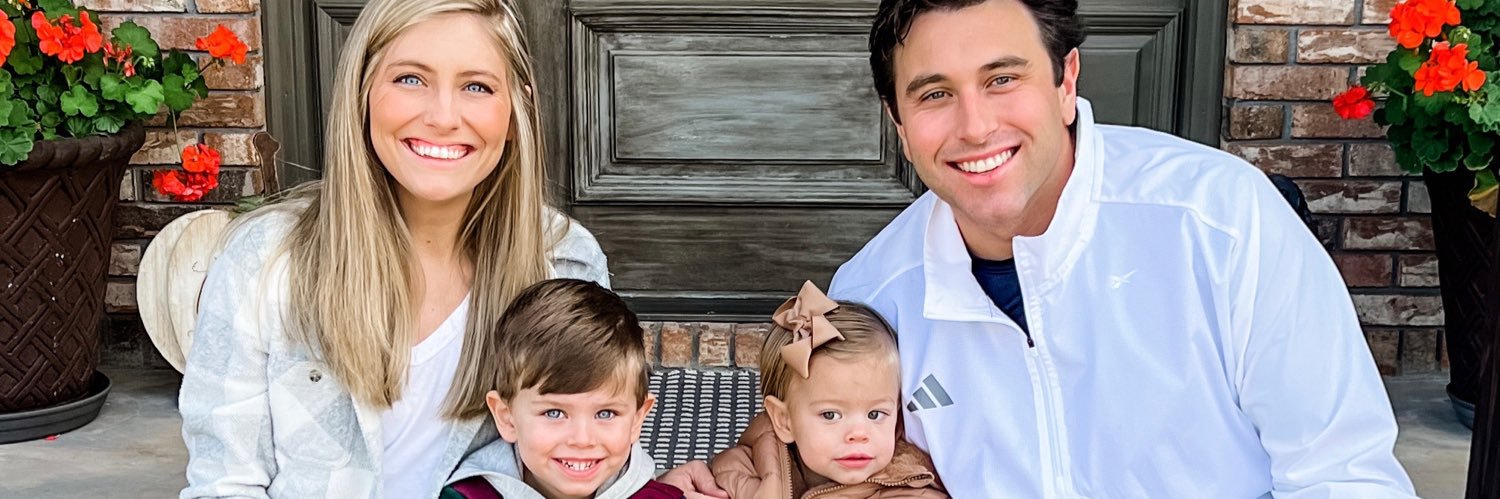 Trent Williams banner