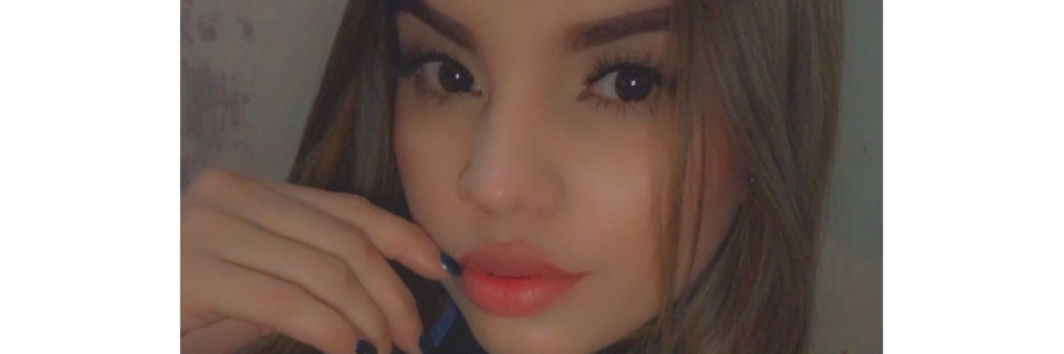 MirandaaIsa's profile banner image