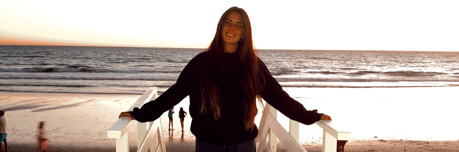 meriparras's profile banner image