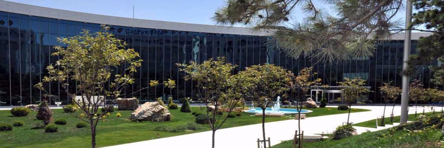 basunivkut's profile banner image