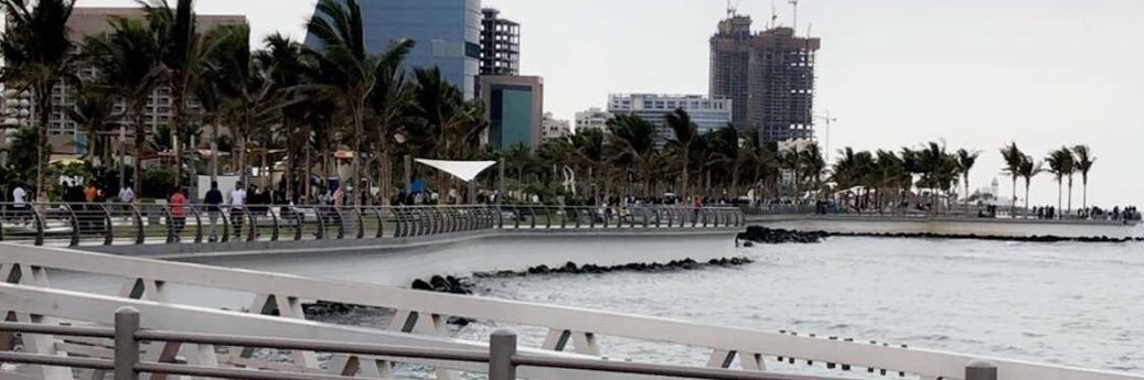 HuiAhlam's profile banner image
